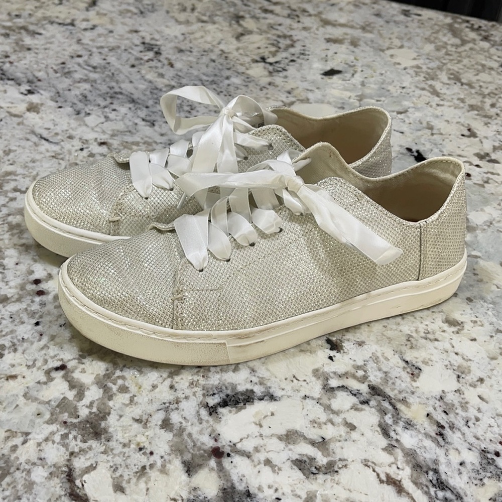 Toms white sparkly shoes
